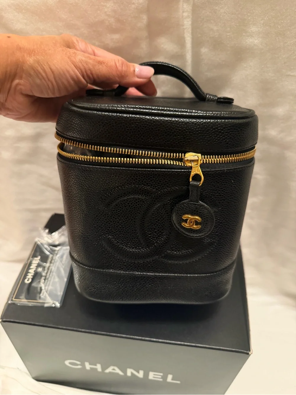 CHANEL vanity tall